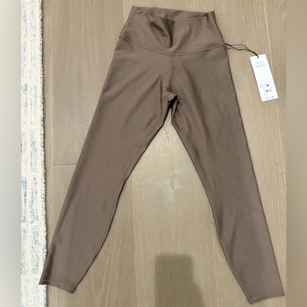 Alo Airlift 7/8 Legging in Olive Tree